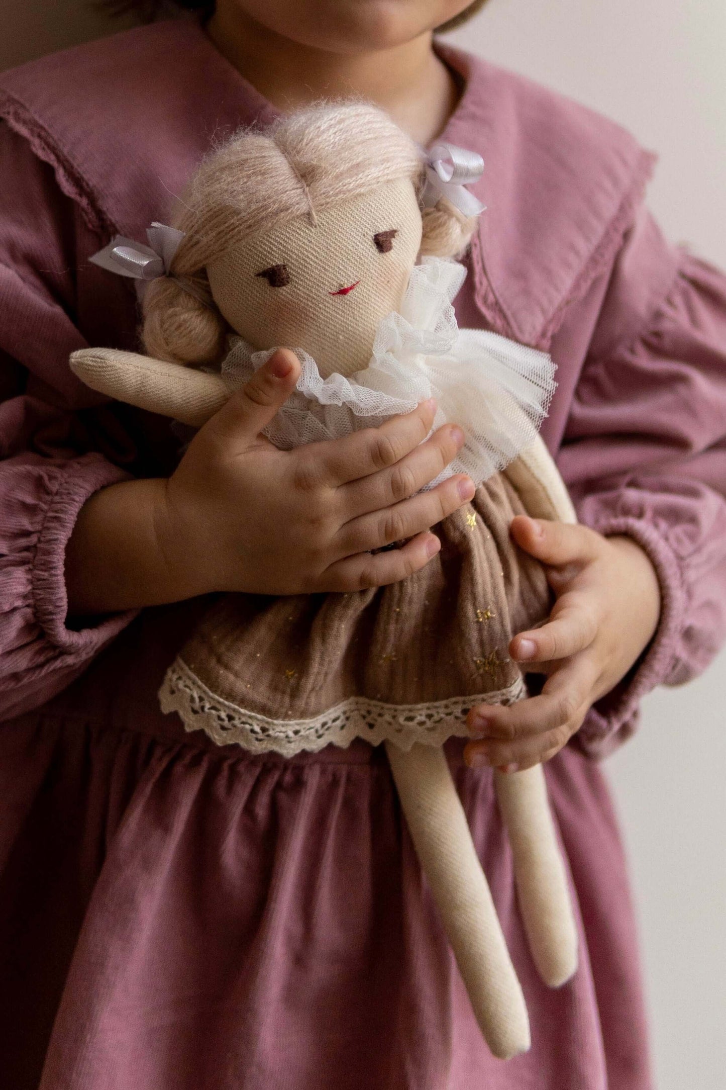 Мека кукла Адел - Adele - Mari Dolls