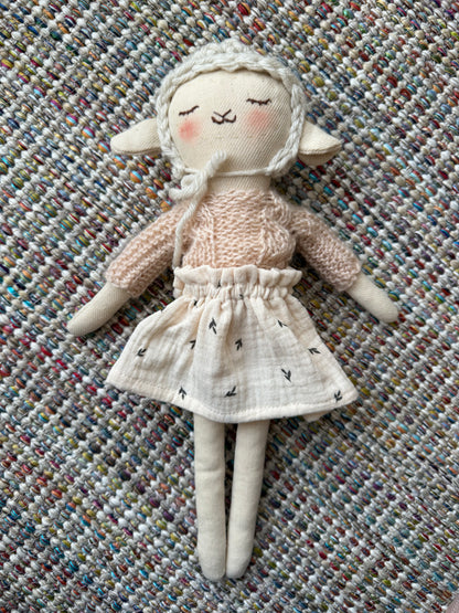 Кукла Овчица Антонела ръчна изработка - Mari Dolls