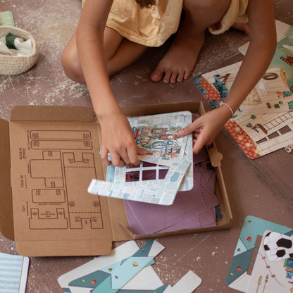 Big Magnetic Dollhouse - The Storyhouse